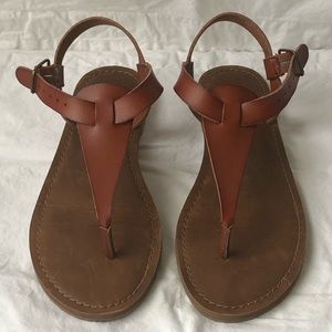 Cognac sandals